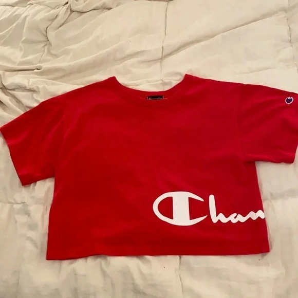 Champion red cropped T-shirt small - Picture 2 of 6